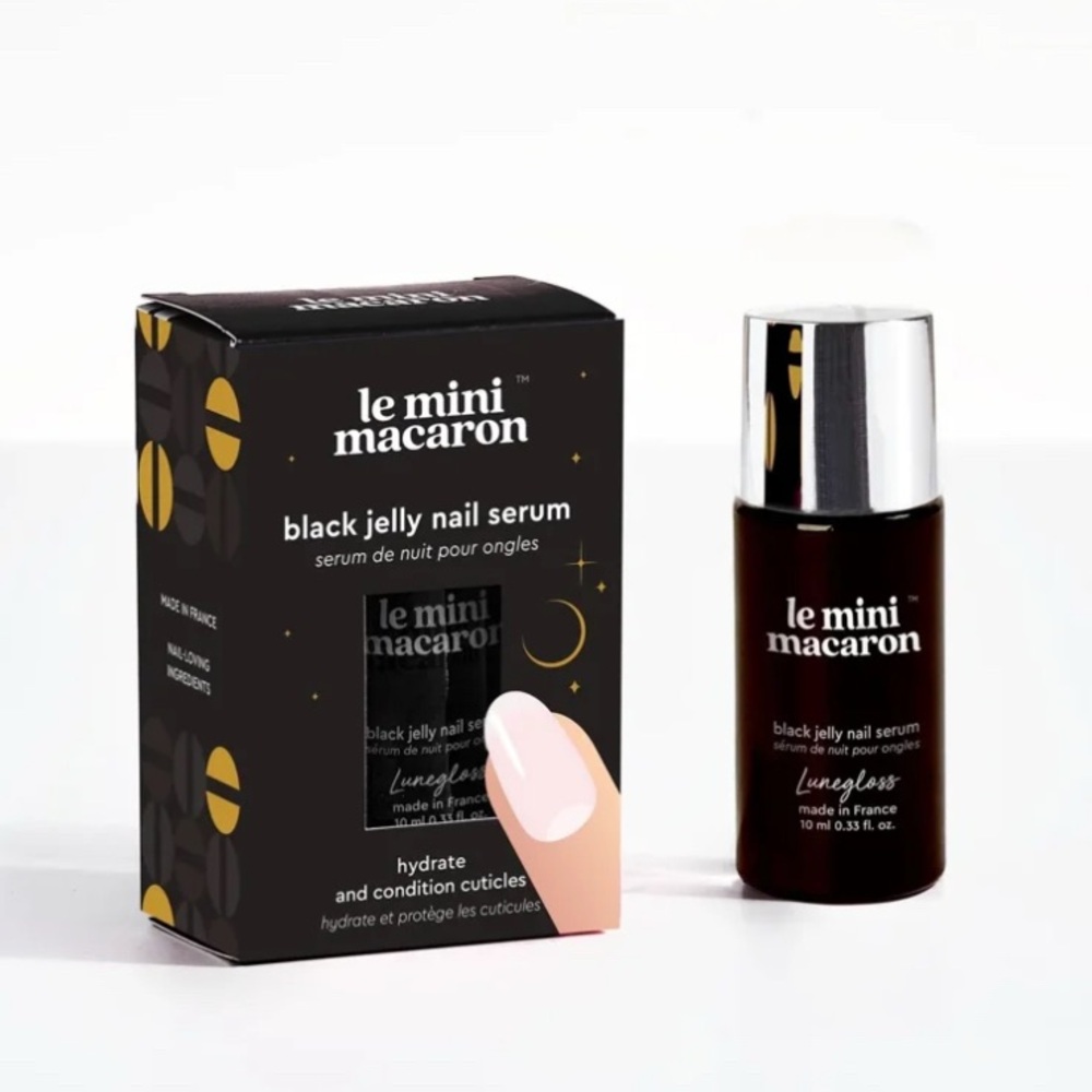 Le Mini
Macaron
Black Jelly Nail Serum
Hydrate & Condition Cuticles